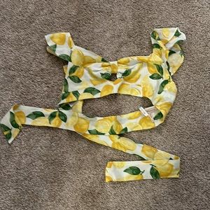 BCBG Lemon crop XS top